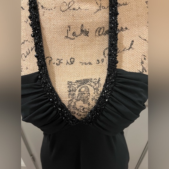 Beautiful long black dress with gorgeous beading size 12 - Picture 2 of 3